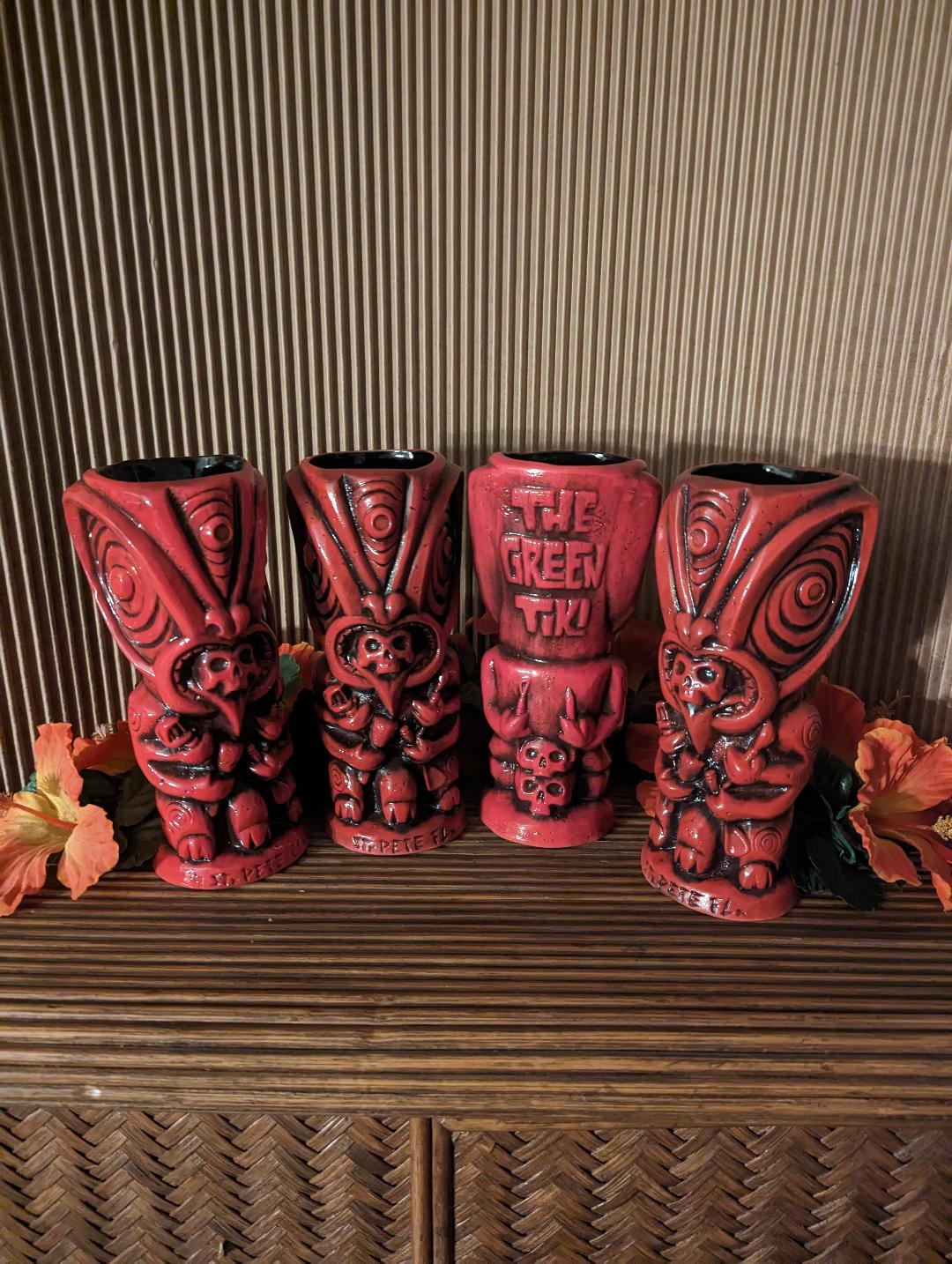 The Green Tiki / Red with black wipe